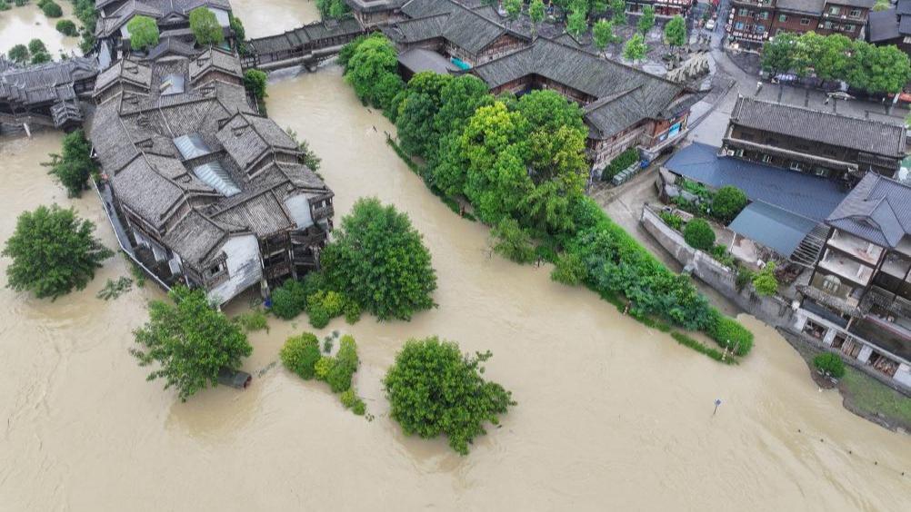 多个流域河流洪水超警 水利部门全力防汛抗洪