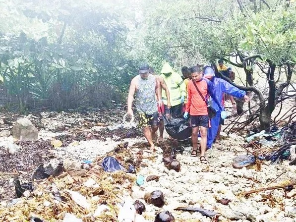 两艘无证船在长滩岛附近沉没：3人死亡，7人失踪