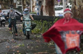 台风“摩羯”将携风雨登陆 暴雨区内河流可能发生超警以上洪水