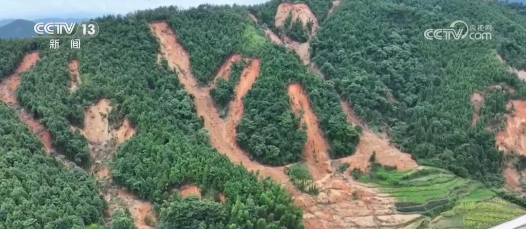 守望相助，传递温暖！致敬暴风雨中的救援力量