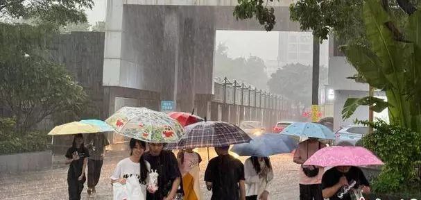 广州遭遇冰雹龙卷风启动双应急响应