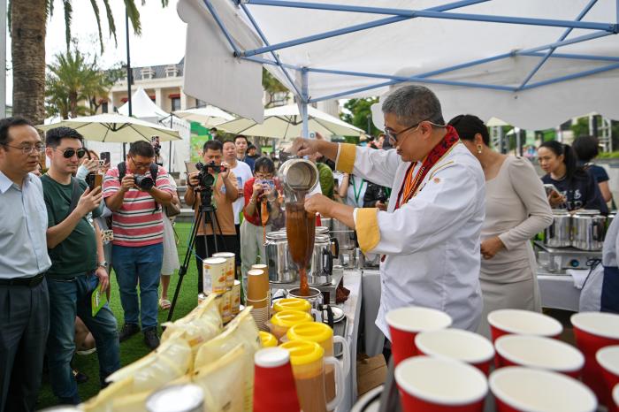 “寻味香港 云南出发”活动昆明举行 滇港美食碰撞出别样火花