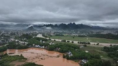 国家防总针对广东提升防汛应急响应至三级 调运装备支援巡堤查险