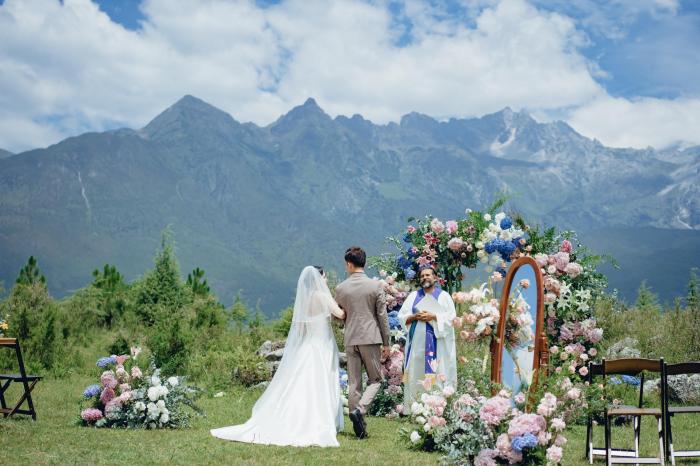 邀山川湖海作见证 “目的地婚礼”领文旅新潮